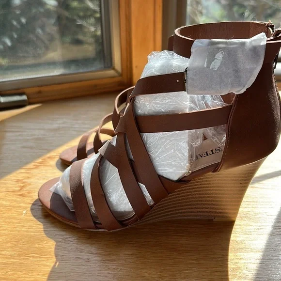 Summer Sandals Sz 9 Brand New!! Set of 3!! - Picture 5 of 7